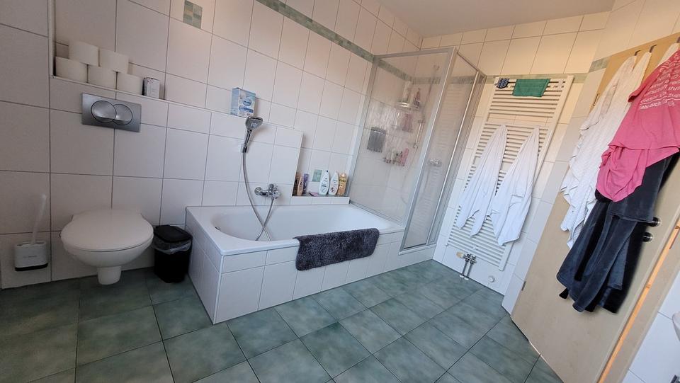 Helle, moderne Doppelhaushälfte zu vermieten 7 zimmer