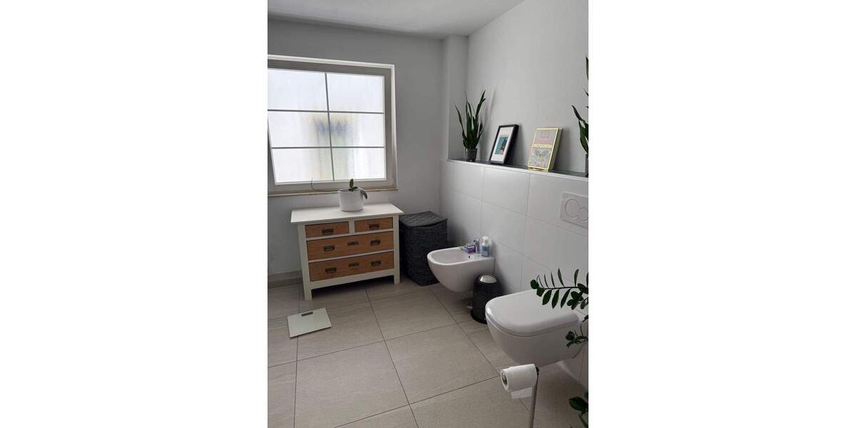 Etagenwohnung Heroldsberg - 3 Zimmer, 98 m&sup2;, 360.000&euro; | Angebot:25703794