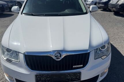 Skoda Superb 312.000 km 3.500 &euro; Nürnberg 90431