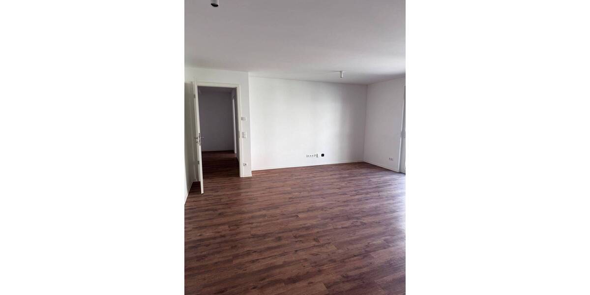 Etagenwohnung Nürnberg Muggenhof - 3 Zimmer, 77 m&sup2;, 1.110&euro; | Angebot:26451757
