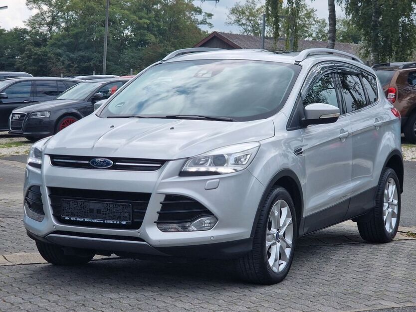 Ford Kuga 176.000 km 8.490 € Oberasbach 90522