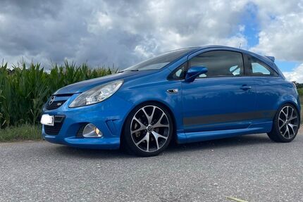 Opel Corsa 193.300 km 4.500 &euro; Zirndorf 90513