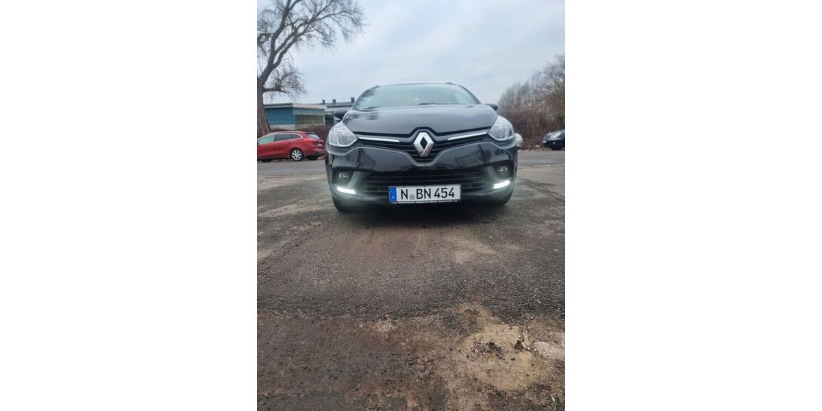 Renault Clio 161.661 km 6.000 &euro; Nürnberg 90427