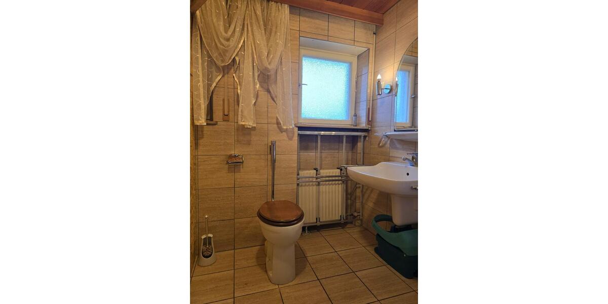 Monteursunterkunft inkl. W-Lan, TV und Küche in Schwanstetten 4 zimmer