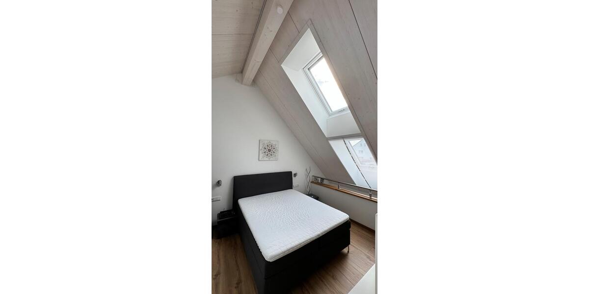 Reihenhaus Herzogenaurach - 2 Zimmer, 50 m&sup2;, 925&euro; | Angebot:25523076