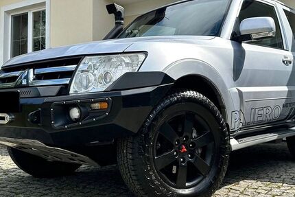 Mitsubishi Pajero 188.000 km 12.500 &euro; Erlangen 91058