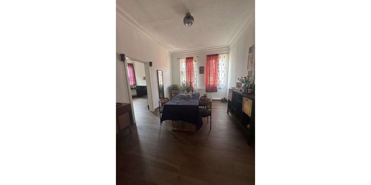 Etagenwohnung Nürnberg Hasenbuck - 4 Zimmer, 110 m&sup2;, 1.425&euro; | Angebot:26449891