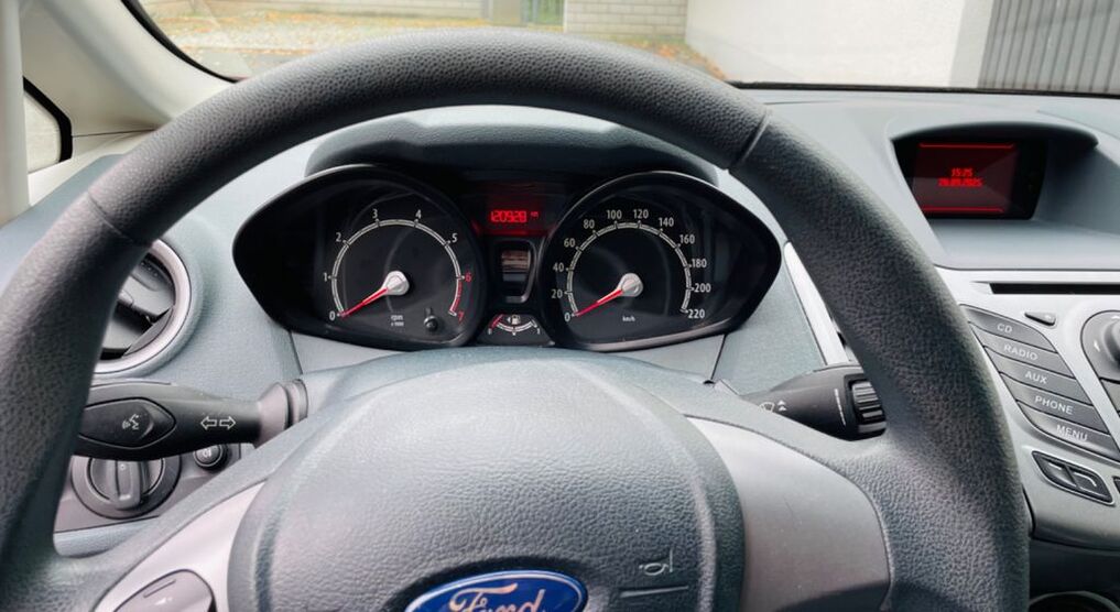 Ford Fiesta 122.000 km 3.250 € Zirndorf 90513