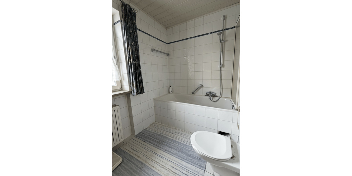 Reihenmittelhaus Fürth Burgfarrnbach - 4 Zimmer, 146 m&sup2;, 489.000&euro; | Angebot:26673296