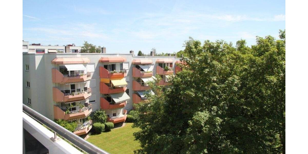 Etagenwohnung Fürth Hardhöhe - 3 Zimmer, 102 m&sup2;, 340.000&euro; | Angebot:26796181