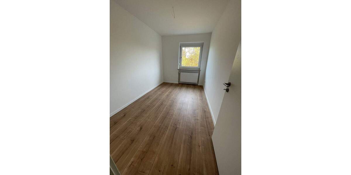 Etagenwohnung Erlangen Bruck - 3 Zimmer, 74 m&sup2;, 289.000&euro; | Angebot:25667634