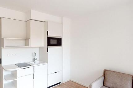 Helle, möblierte 2-Zimmer-Wohnung mit Balkon zimmer