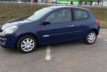 Renault Clio 145.778 km 3.000 &euro; Nürnberg 90408