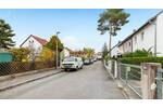 Ruhig gelegenes Reihenmittelhaus: Gepflegtes Wohnen auf 105 m² mit Garten & Südterrasse in Katzwang
