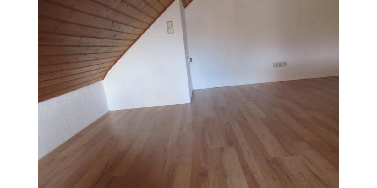 Mehrfamilienhaus, Wohnhaus Forchheim - 333.000&euro; | Angebot:25934946