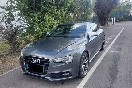 Audi A5 160.000 km 18.499 &euro; Fürth 90765