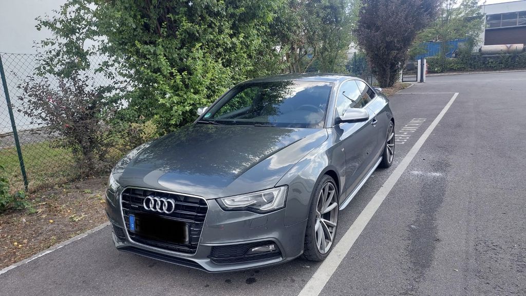 Audi A5 160.000 km 18.499 &euro; Fürth 90765