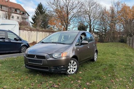 Mitsubishi Colt 167.000 km 5.789 &euro; Nürnberg 90431