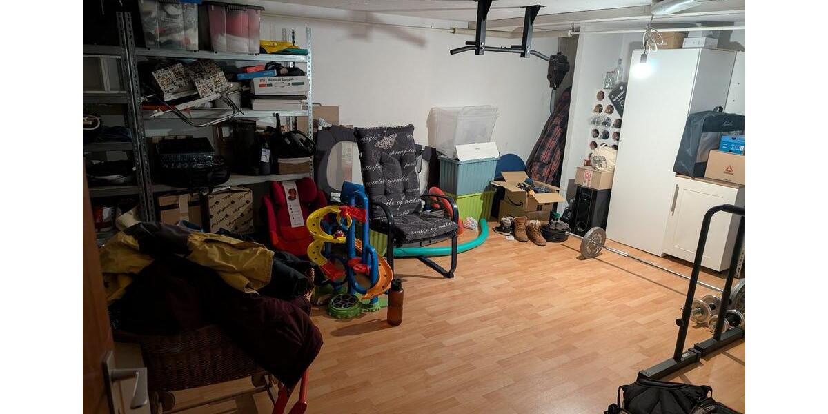 Bungalow Nürnberg Katzwang - 3.5 Zimmer, 130 m&sup2;, 2.000&euro; | Angebot:26126438