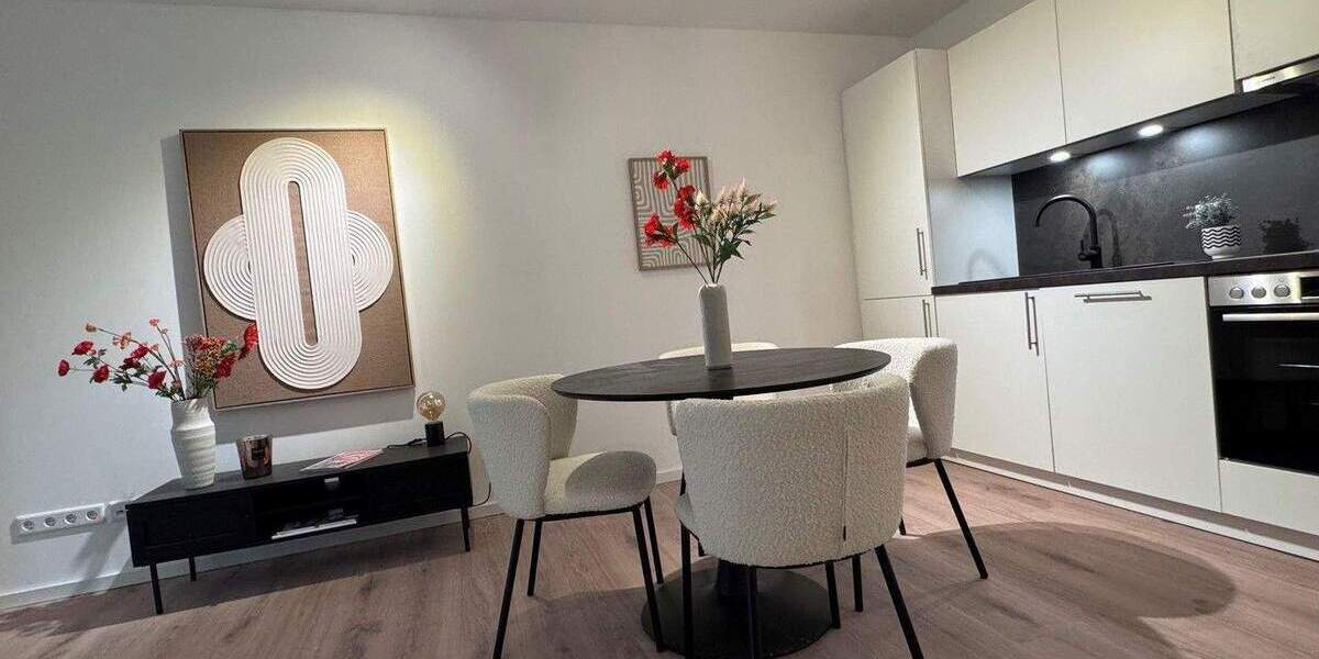 Etagenwohnung Nürnberg Schweinau - 2 Zimmer, 54 m&sup2;, 1.115&euro; | Angebot:25663274