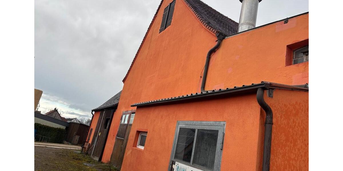 Bauernhaus, Landhaus Roßtal - 5 Zimmer, 120 m&sup2;, 480.000&euro; | Angebot:25655716