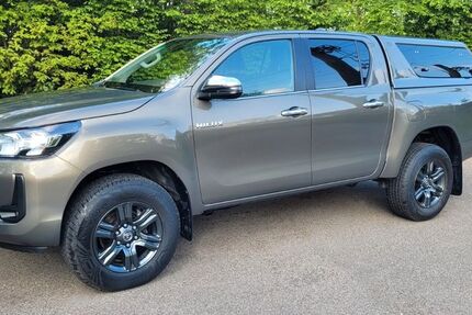 Toyota Hilux 61.700 km 39.500 &euro; Schwaig 90571