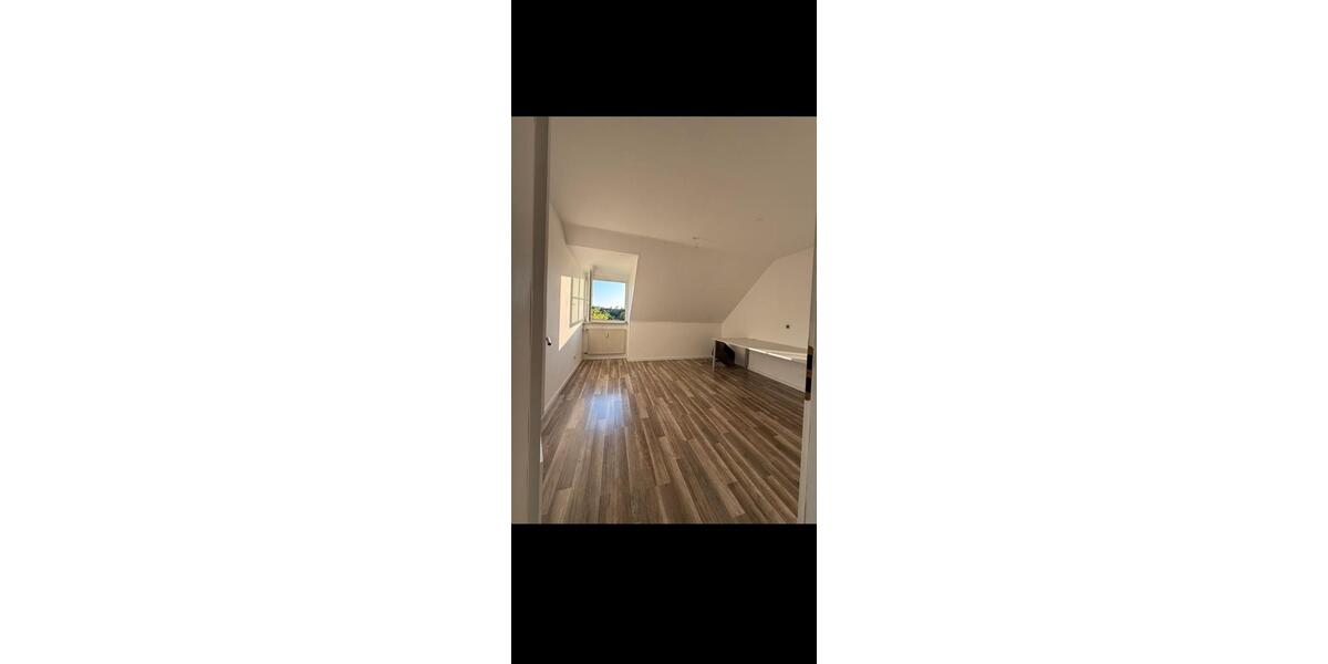 MAISONETTE - Schöne Moderne Maisonette im Grünen 4.5 zimmer