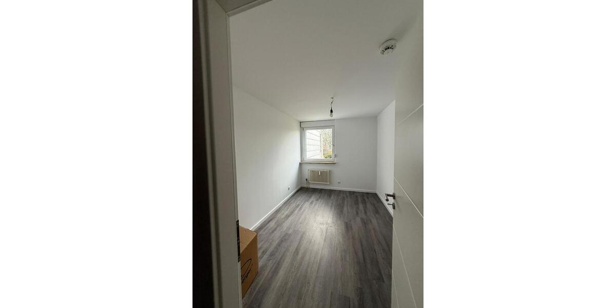 Renovierte 3 Zimmer Wohnung 3 zimmer