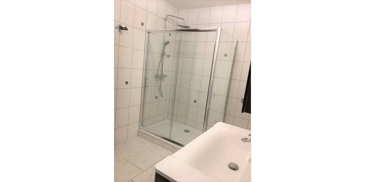 Etagenwohnung Nürnberg Maxfeld - 3 Zimmer, 94 m&sup2;, 1.350&euro; | Angebot:26893237