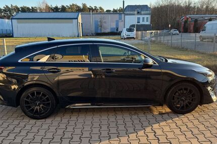 Kia pro ceed / ProCeed 56.000 km 23.499 &euro; Nürnberg 90478