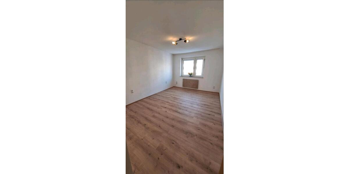 Etagenwohnung Nürnberg Almoshof - 3 Zimmer, 62 m&sup2;, 285.000&euro; | Angebot:25175913