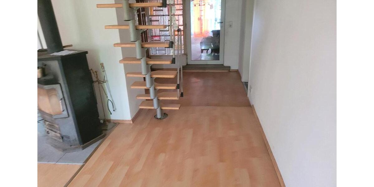 Mehrfamilienhaus, Wohnhaus Wilhermsdorf - 9 Zimmer, 320 m&sup2;, 380.000&euro; | Angebot:26578386