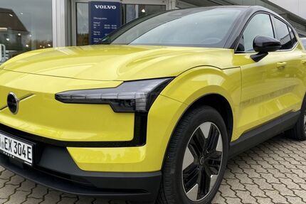 Volvo EX30 9.900 km 31.990 € Fürth 90765