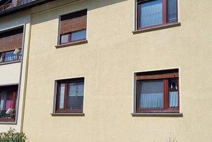 ***NEUES JAHR NEUE WOHNUNG...die RUHE SPÜREN...tolle Dachwohnung...EINBAUKÜCHE*** 3 zimmer