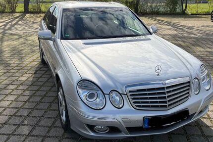 Mercedes-Benz E 350 89.000 km 14.900 &euro; Langensendelbach 91094