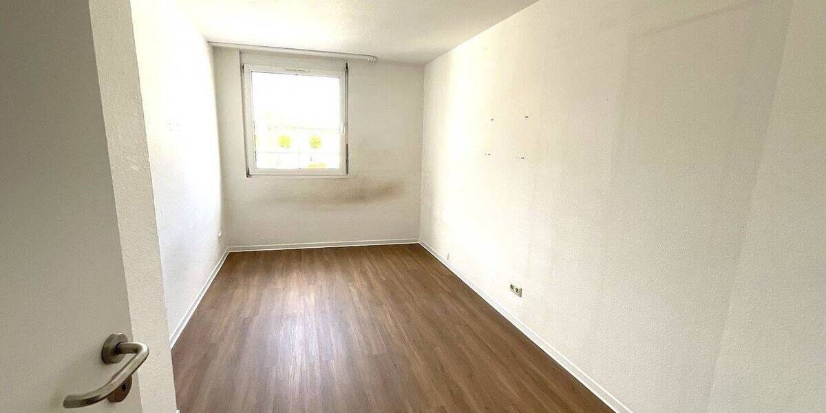 Etagenwohnung Fürth Innenstadt - 4 Zimmer, 90 m&sup2;, 835&euro; | Angebot:26852083