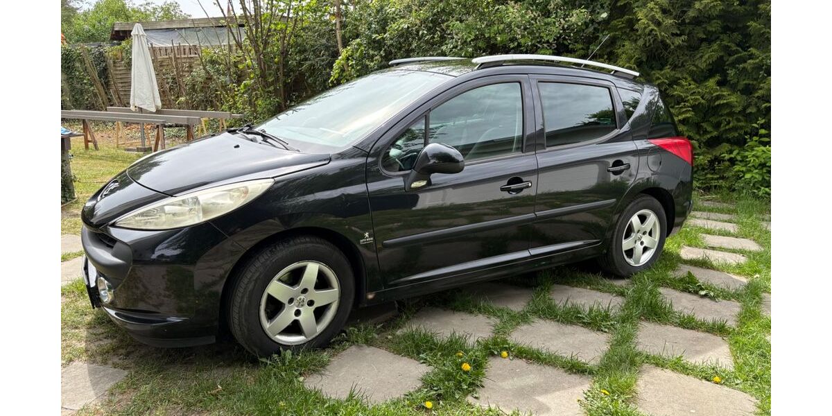 Peugeot 207 169.000 km 900 &euro; Nürnberg 90411