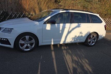 Skoda Octavia 124.500 km 17.499 &euro; Hemhofen 91334
