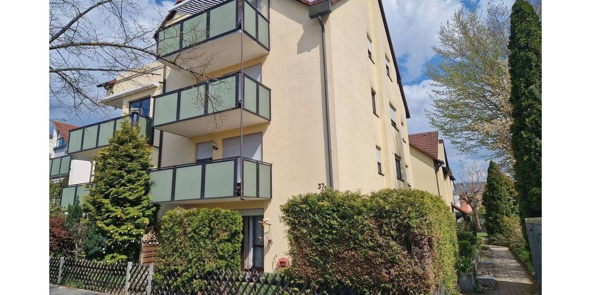 Etagenwohnung Wendelstein - 2 Zimmer, 66 m&sup2;, 859&euro; | Angebot:26220468