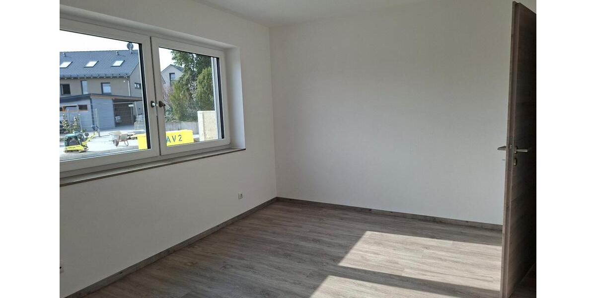 Erdgeschoßwohnung Allersberg Eismannsdorf - 2 Zimmer, 69 m&sup2;, 930&euro; | Angebot:25905389