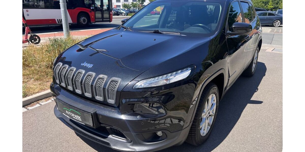 Jeep Cherokee 208.000 km 8.500 &euro; Nürnberg 90449