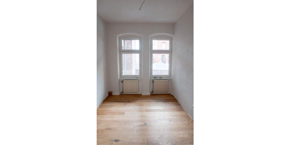 Eine frische Leinwand wartet auf Sie - Büro oder Praxisräume mit Gestaltungsspielraum 7 zimmer