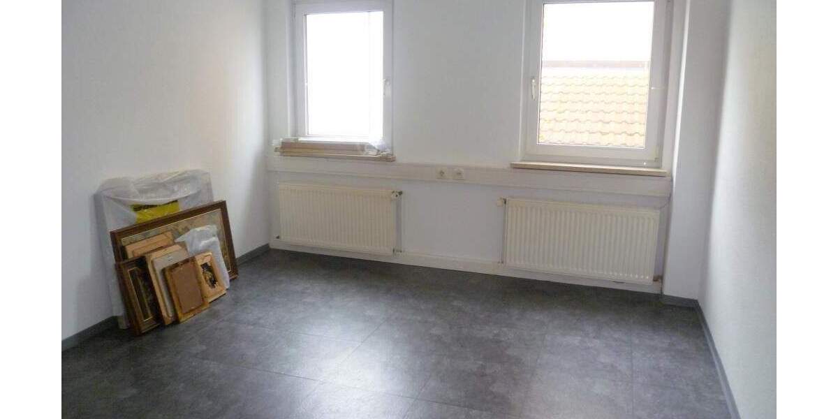 Gewerbeobjekt Nürnberg Eibach - 3 Zimmer, 65 m&sup2;, 590&euro; | Angebot:25780548