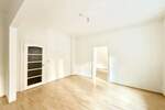 Bereits frei und im beliebten Rennweg! Schöne 3,5-Zimmer-Wohnung mit eigener Terrasse, hohen Decken & Altbaucharme!