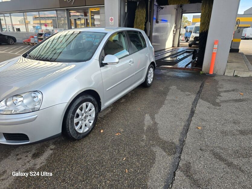 VW Golf 50.000 km 2.800 € Nürnberg 90431