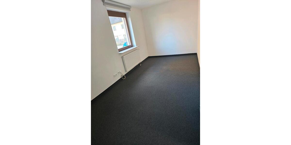 Büro, Laden, Praxis, Gewerbe zimmer