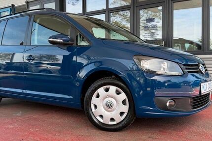 VW Touran 249.332 km 5.470 &euro; Fürth 90763