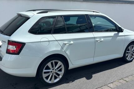 Skoda Fabia 134.261 km 8.300 € Nürnberg 90431