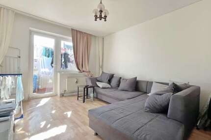 Wohnung zum Kaufen in Nürnberg 240.000 € 66 m²