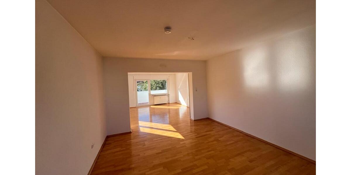Etagenwohnung Roth - 1 Zimmer, 74 m&sup2;, 750&euro; | Angebot:27616405